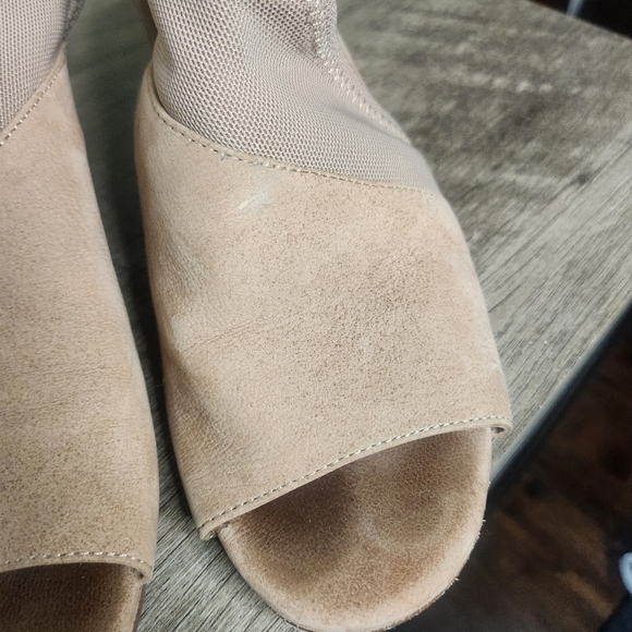 EILEEN FISHEE | Nude Mesh & Suede Heels Size: 8 - Picture 6 of 8